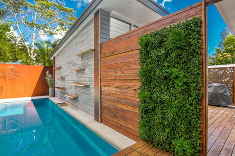 A PERFECT STAY - Studio 9 - Holiday Cairns 1