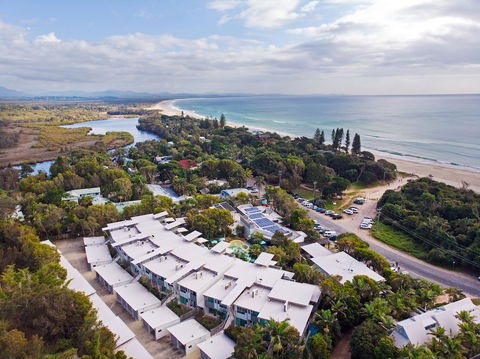 A PERFECT STAY - Your Place At Belongil Beach - Holiday Cairns 0