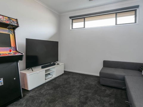 Lot 25 At Links - Holiday Cairns 2