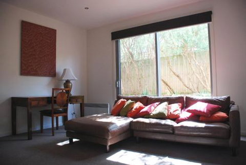 SURF Side SECRET INVERLOCH - Holiday Cairns 1