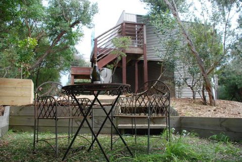 SURF Side SECRET INVERLOCH - Holiday Cairns 2