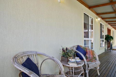 Hilldo Lovely Mountainside Accommodation - Holiday Cairns 1