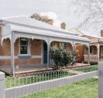 Dimby Cottage Beautifully Restored Heritage Home - Holiday Cairns