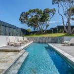 Stunning Sorrento Escape With Pool - Holiday Cairns 0