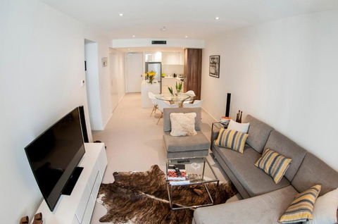 KUI Manhattan Apartments - Holiday Cairns 4