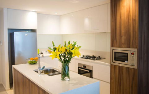 KUI Manhattan Apartments - Holiday Cairns 2