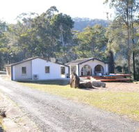 Quiet Rural Retreat with Spa - Holiday Cairns