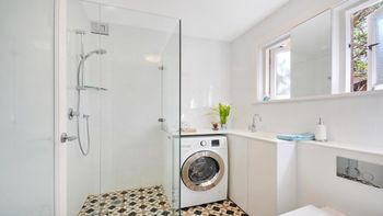 The Apartment Service CRES5 - Holiday Cairns 1