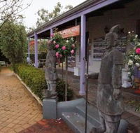 Spooky Hall Motel - Holiday Cairns