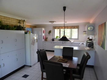 Tanoshii Spa & The Edge Spa Stay - Holiday Cairns 5