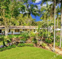 Sensom Luxury Bed  Breakfast Coffs Harbour - Holiday Cairns