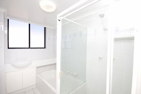 Hi Surf Unit 2 - Holiday Cairns 2
