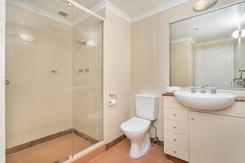 The Apartment Service HOSK2 - Holiday Cairns 6