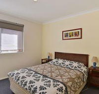 Quarter Deck Apartment 2 - Holiday Cairns