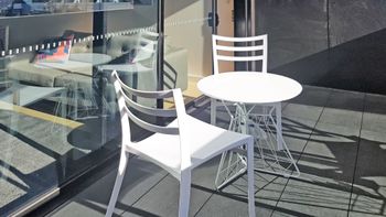 Richmond Lifestyle Apartment - Holiday Cairns 1