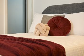Hotel Quality 2 Bedroom Apartment - Holiday Cairns 5