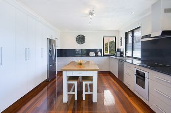 Burleigh Heights - Holiday Cairns 5