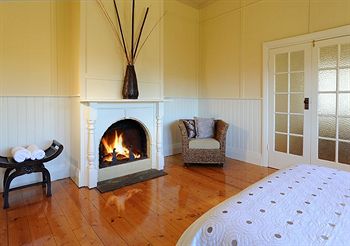 Healesville Garden Accommodation - Holiday Cairns 5