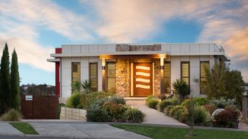 The Executive B & B - Holiday Cairns 5