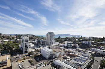 Holiday Inn Townsville - Holiday Cairns 2