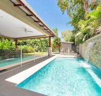 Luxury Home near Marina - Holiday Cairns