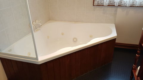 The Postmaster Inn BnB - Holiday Cairns 5
