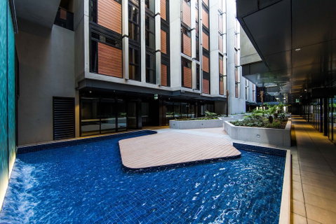 MidNight Apartment - Holiday Cairns 0