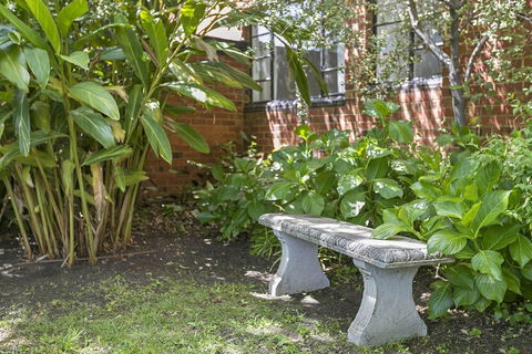 Boutique Stays - Frankie's Place - Holiday Cairns 0