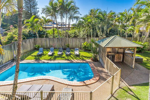 Bayside Court Apartments - Holiday Cairns 6