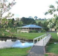 Buttercup Cottage  Private Apartment - Holiday Cairns
