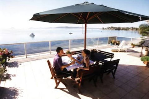 The Mitchells Waterfront Bed & Breakfast - Holiday Cairns 0