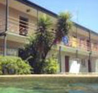 Lazy Duck Hostel - Holiday Cairns