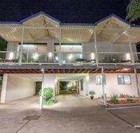 Bay Executive Motel - Holiday Cairns