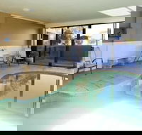 Central City Motor Inn - Holiday Cairns