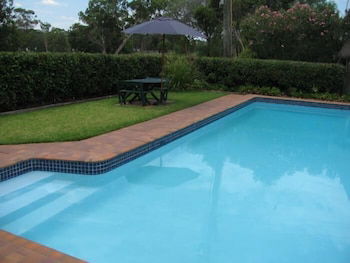 Wayfarer Motel - Holiday Cairns 2