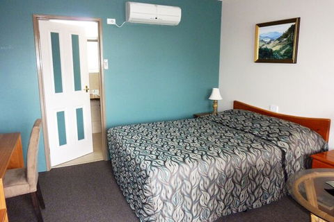 Mountain View Country Inn - Holiday Cairns 5