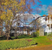 Mole Creek Guest House - Holiday Cairns