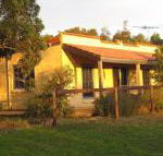 Dees Villa Bed  Breakfast - Holiday Cairns