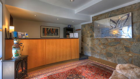 Snowgoose Apartments - Holiday Cairns 2