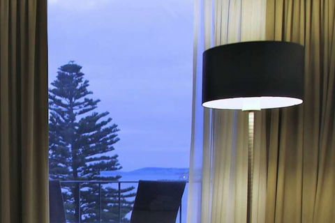 Bay 10 Accommodation - Holiday Cairns 4