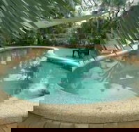 Hibiscus Lodge Bed  Breakfast - Holiday Cairns