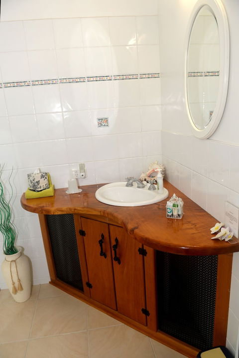 Hibiscus Lodge Bed & Breakfast - Holiday Cairns 3