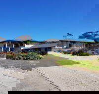 Southern Ocean Motor Inn - Holiday Cairns
