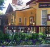 Bygone Beautys Cottages - Holiday Cairns