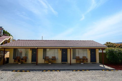 Lithgow Parkside Motor Inn - Holiday Cairns 5