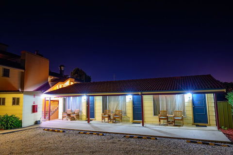 Lithgow Parkside Motor Inn - Holiday Cairns 1