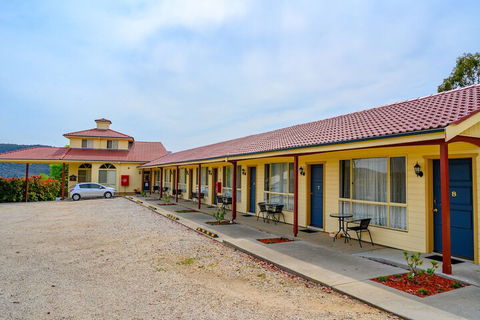 Lithgow Parkside Motor Inn - Holiday Cairns 2