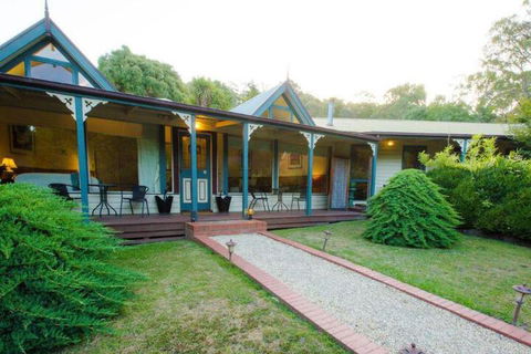 Valley Guest House - Holiday Cairns 7
