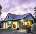 One Tree Bed  Breakfast - Holiday Cairns