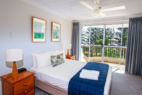 Cashelmara Beachfront Apartments - Holiday Cairns 6